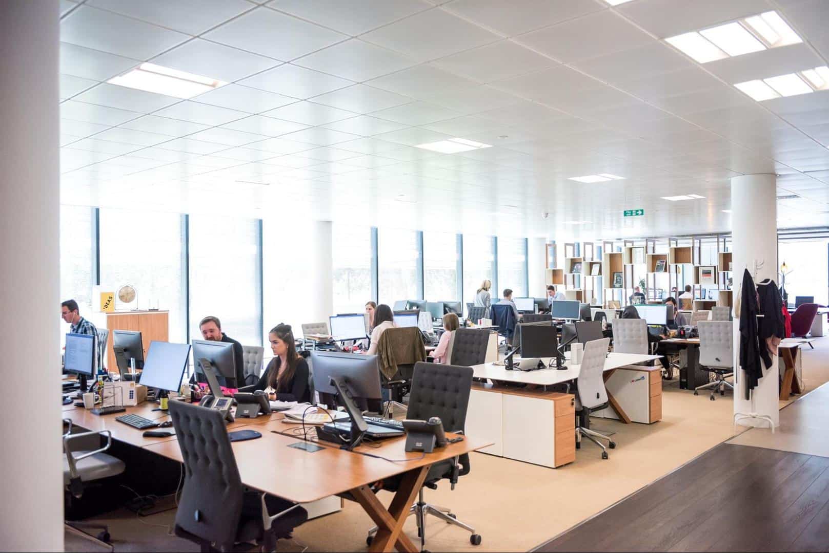 20260120_blog_section_benefits-technology-workplace