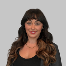20260804_alba_garza_bio_headshot_570x570
